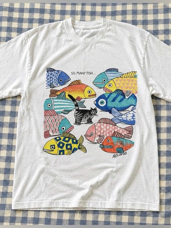 Gildan Other - So Many Fish Graphic Tee - Multicolor Fish 70s Design